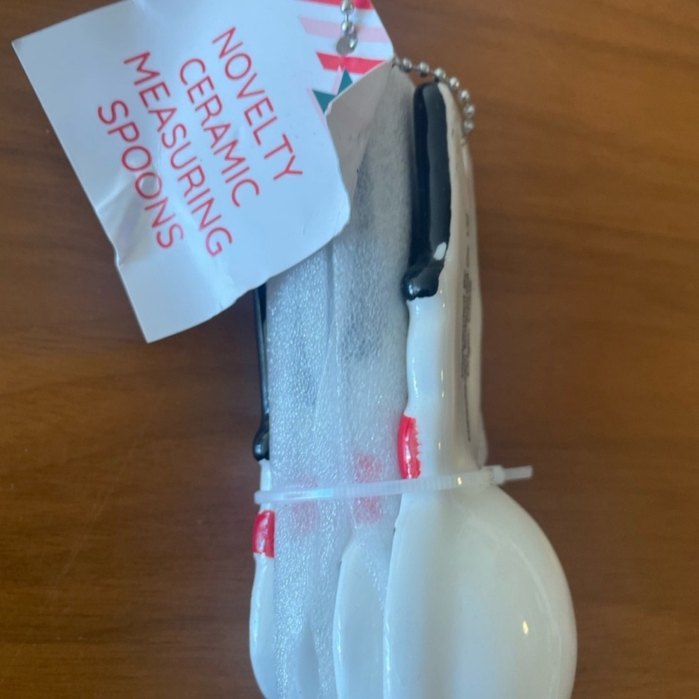 Target Bullseye Christmas Snowman Ceramic Measuring Cups and Spoons - Picture 5 of 8